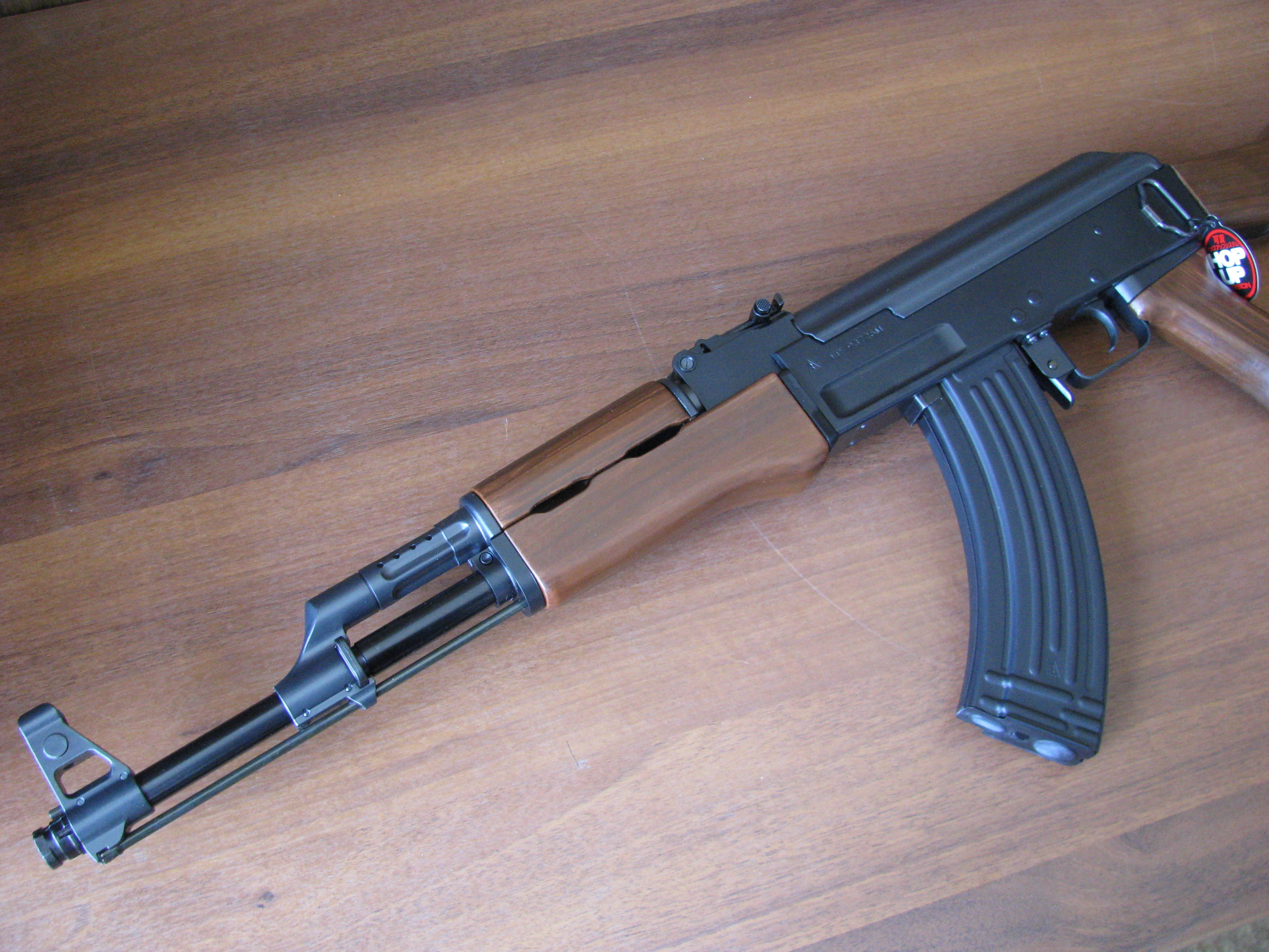AK-47 от Tokyo Marui (AK47 страйкбольный)