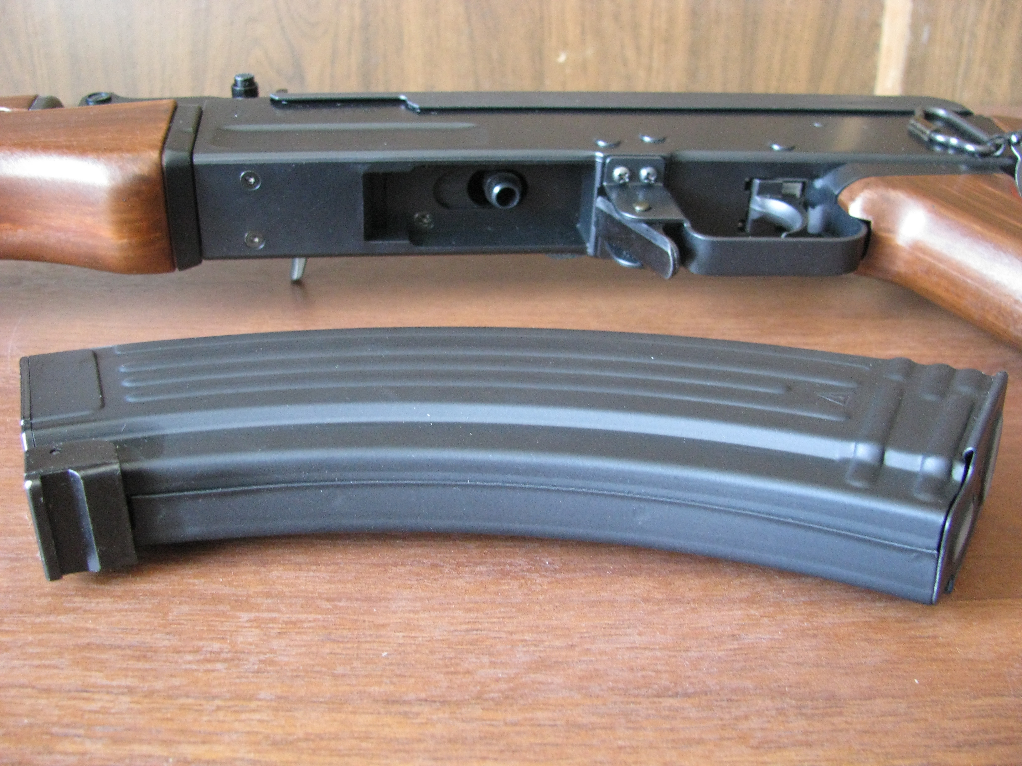 магазин для AK-47 от Tokyo Marui (AK47 страйкбольный)