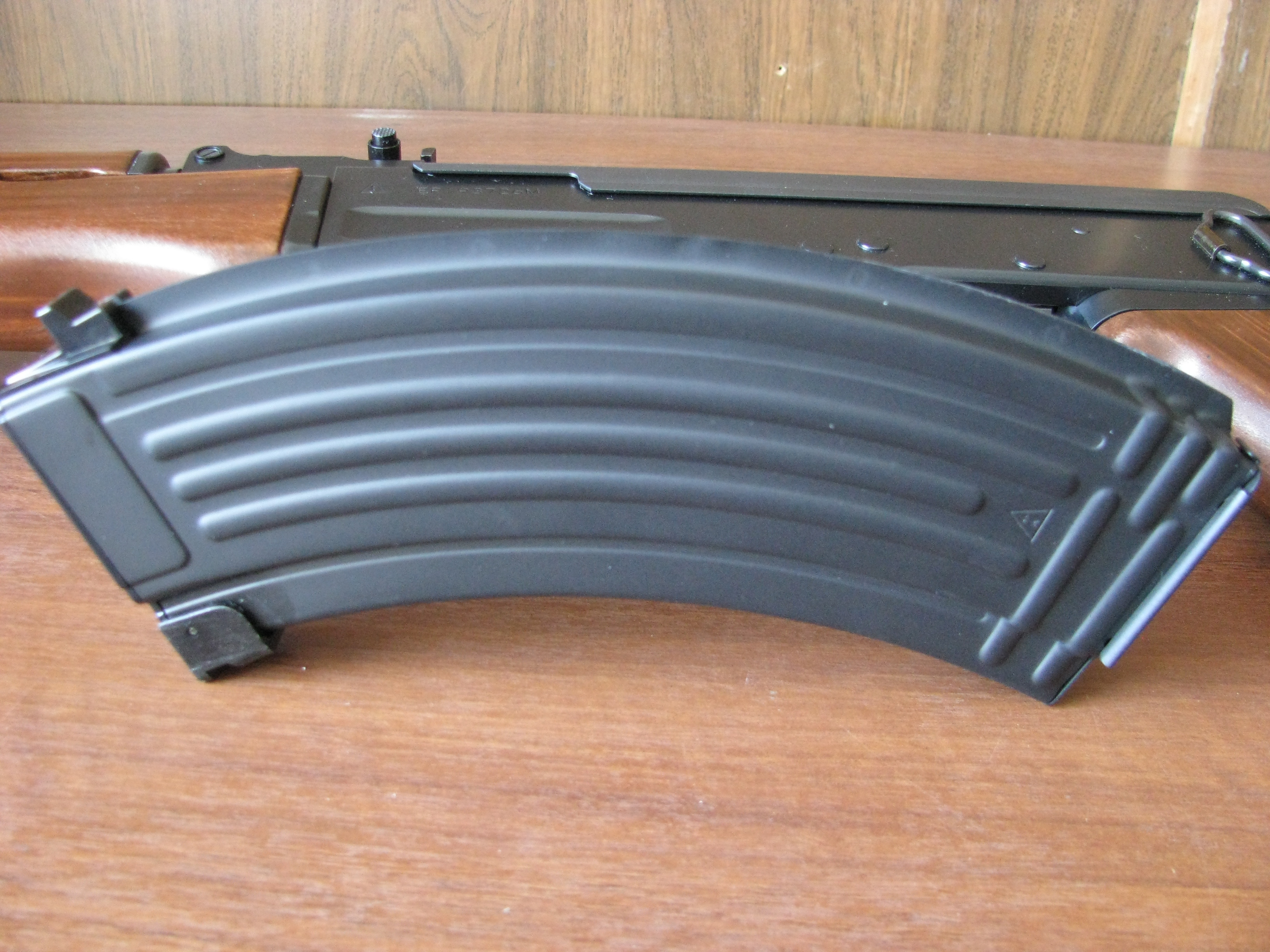 магазин для AK-47 от Tokyo Marui (AK47 страйкбольный)