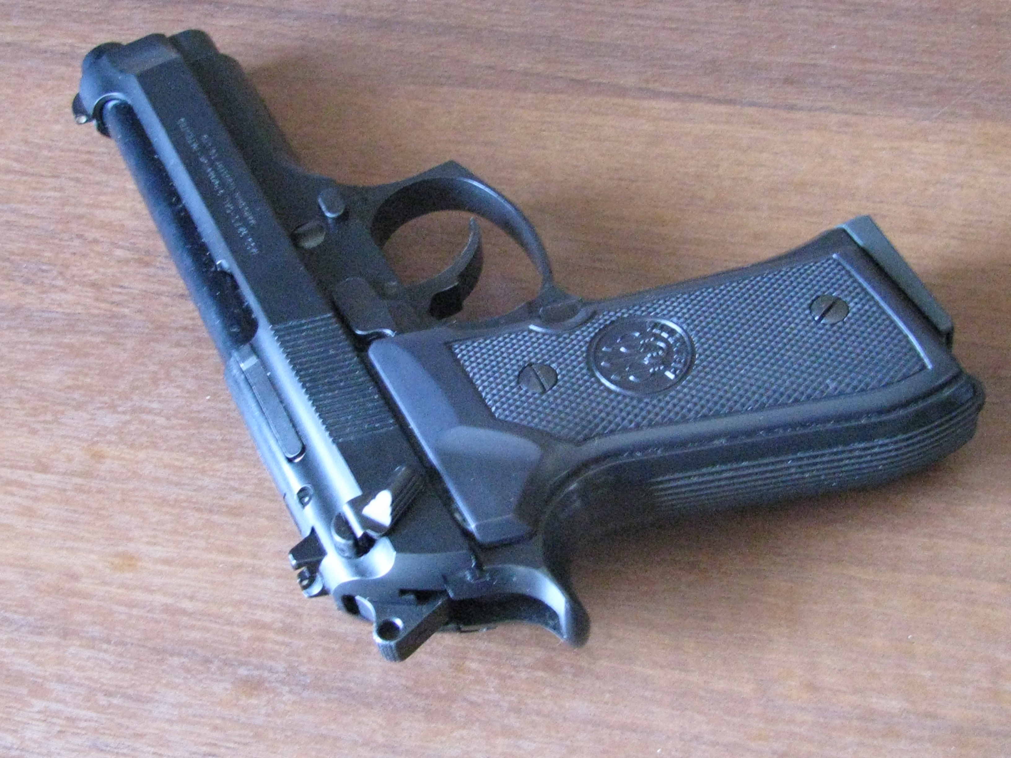 Beretta M92F от Мarushin PFC model gun Коллекционная сигнальная (шумовая) модель Беретта 92