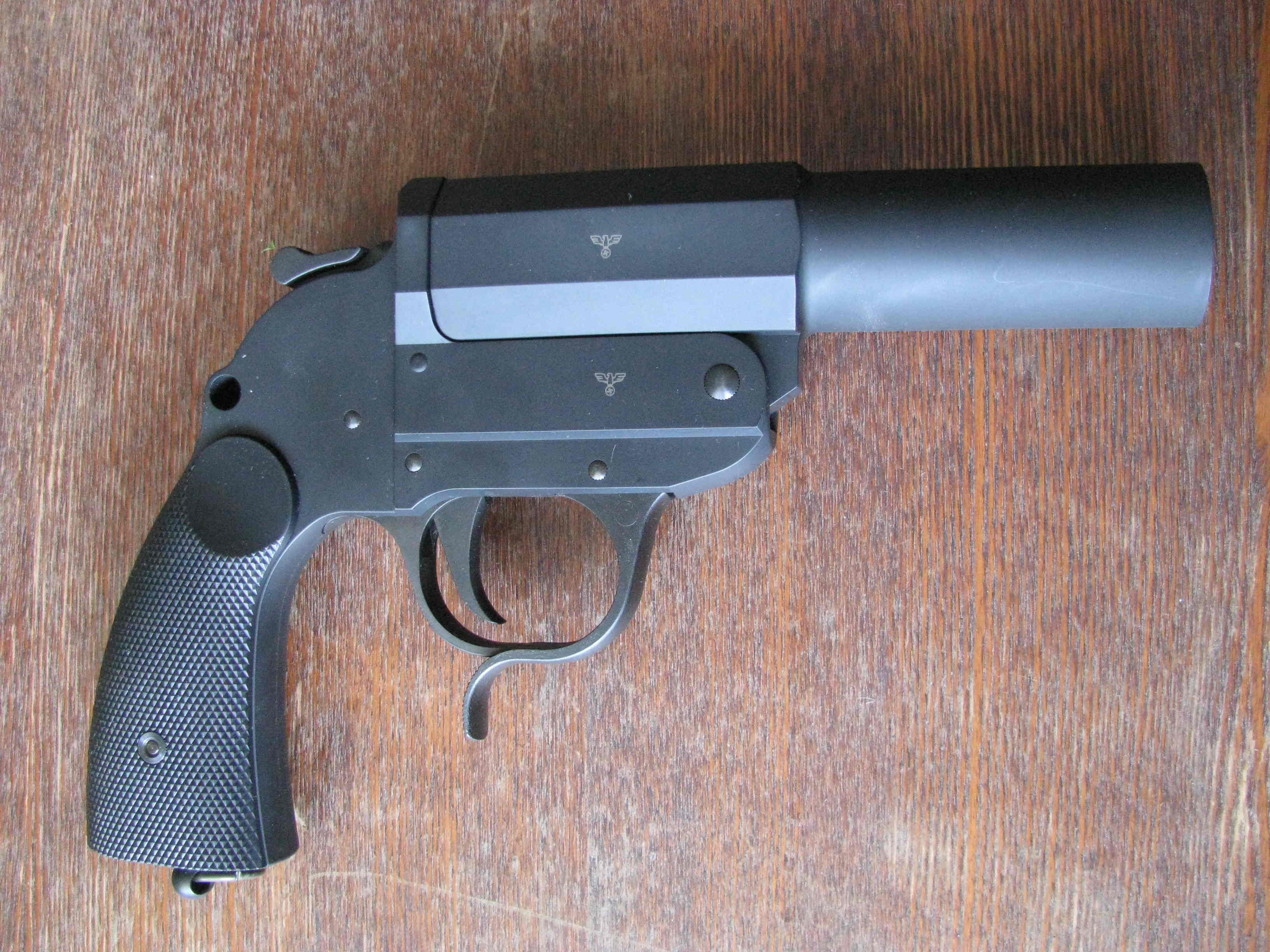 Гранатомёт Kampf Pistole от CAW
