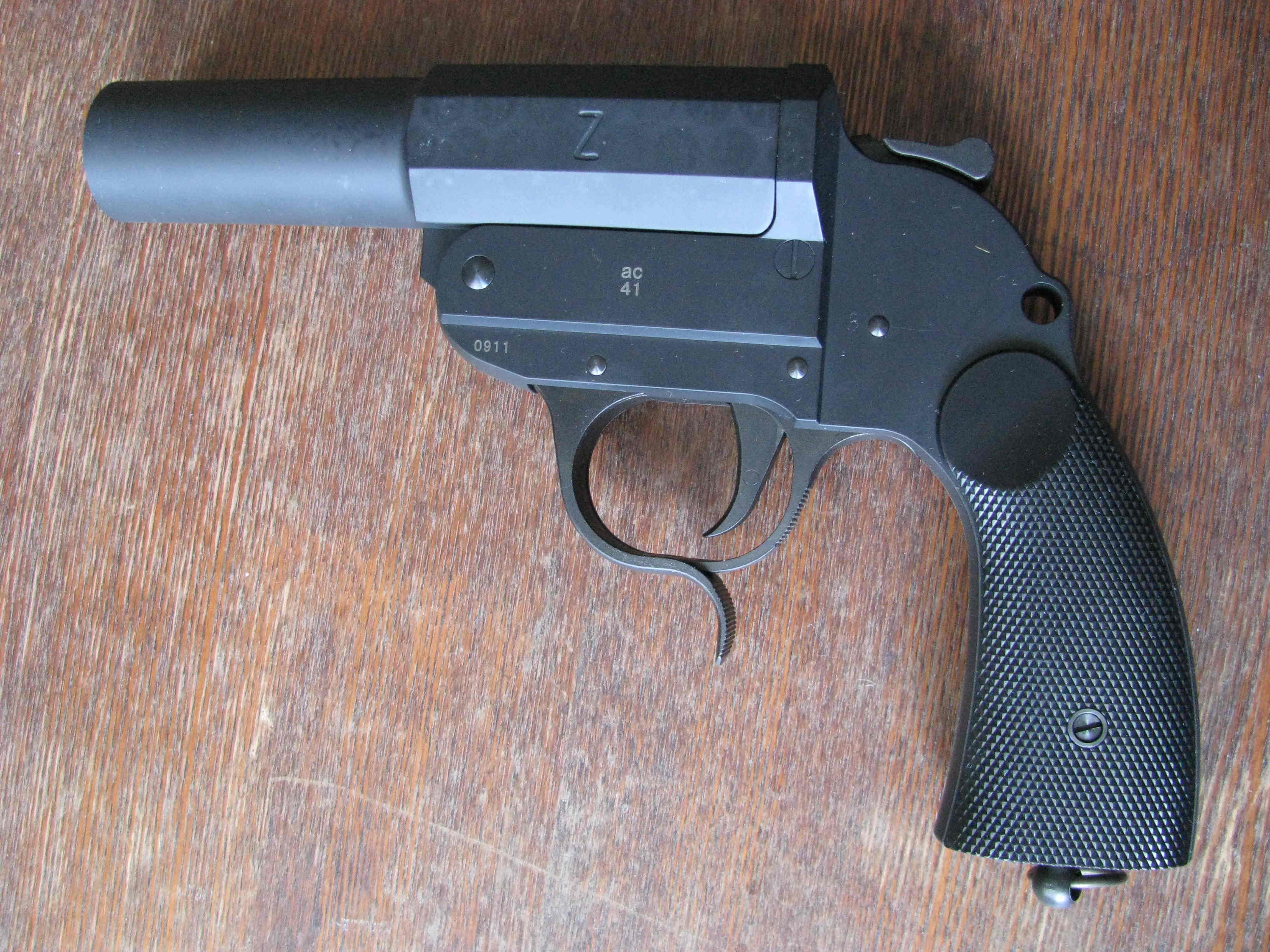 Гранатомёт Kampf Pistole от CAW