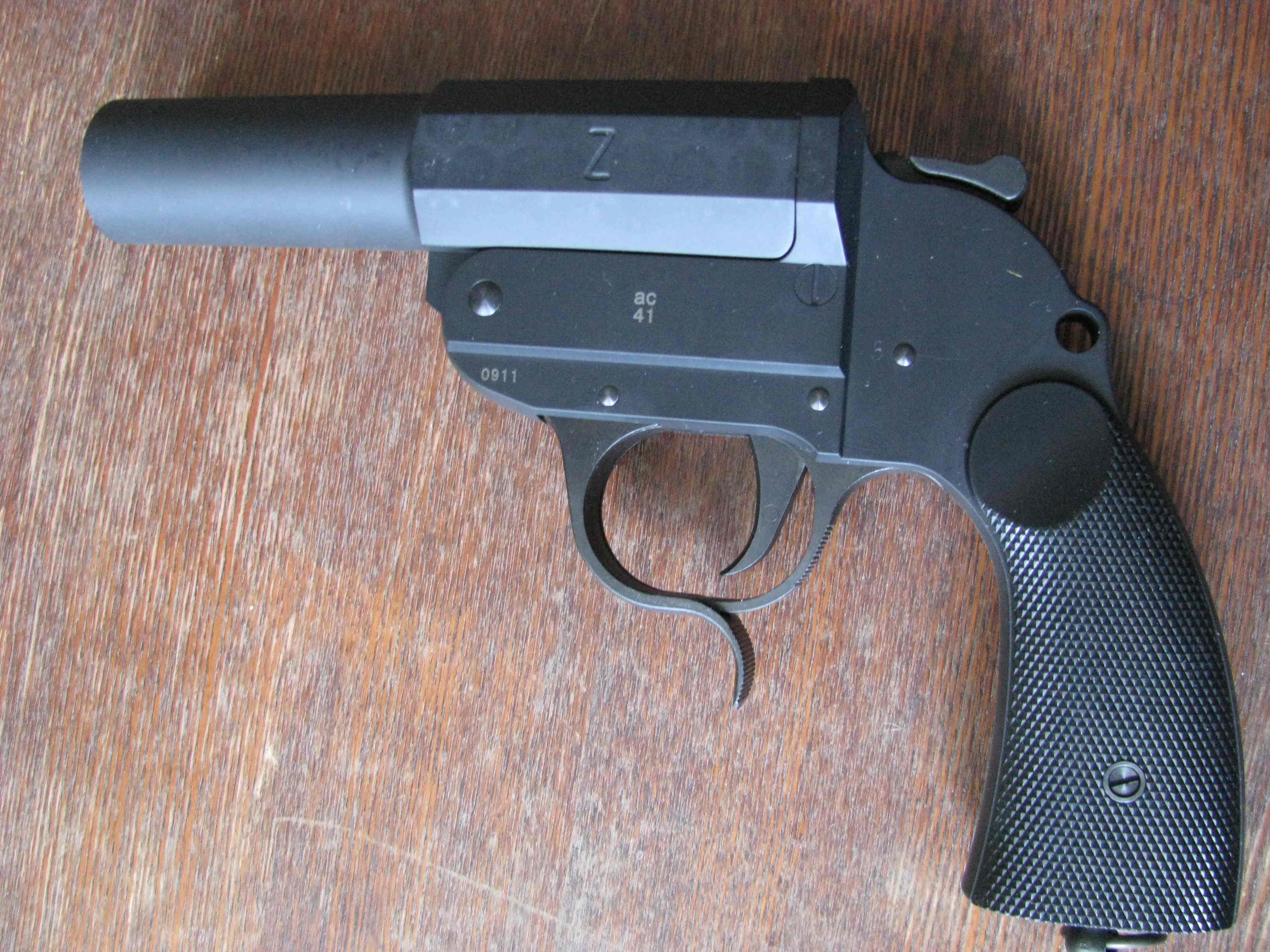 Гранатомёт Kampf Pistole от CAW