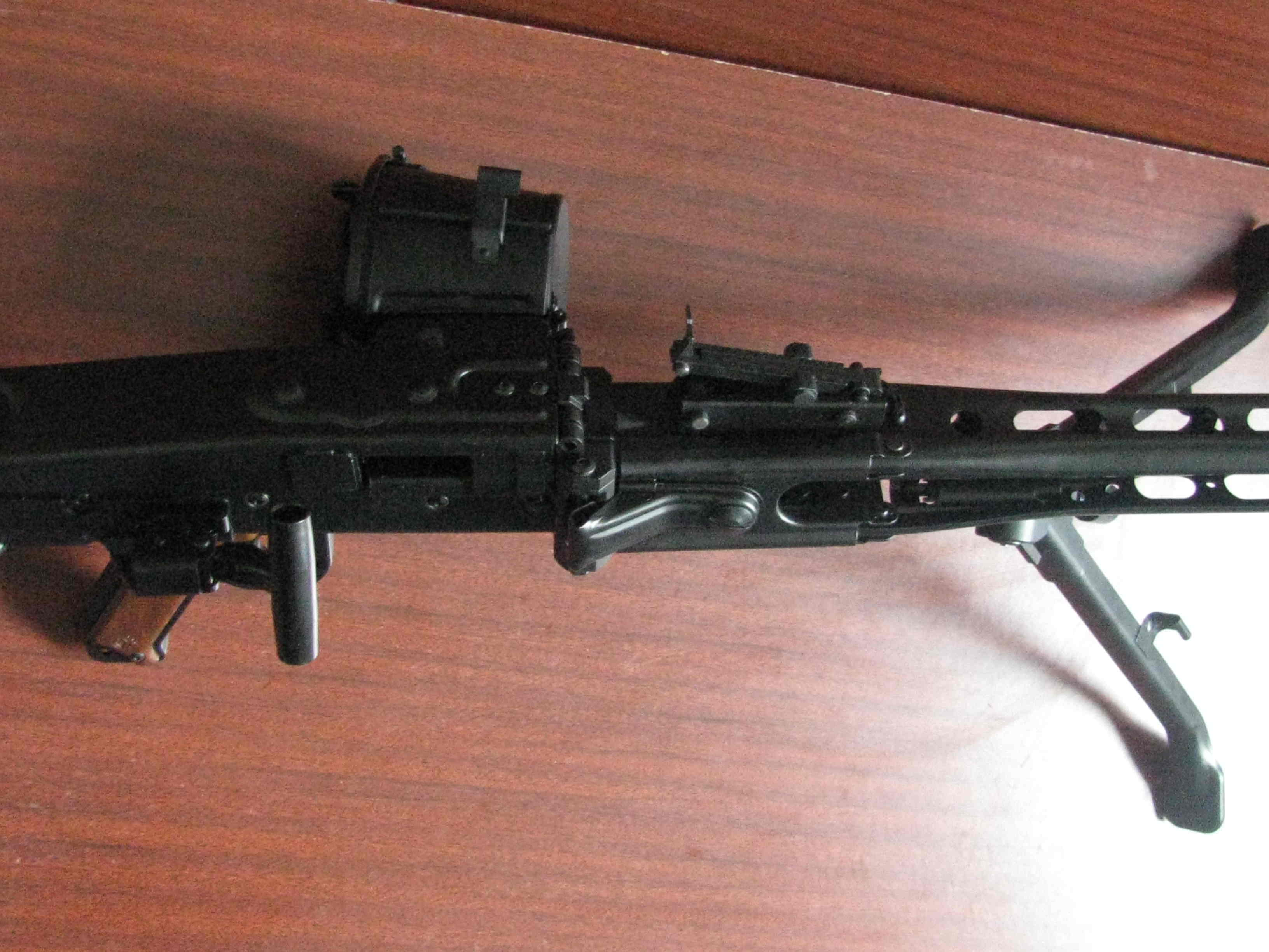 MG42 от S&T (МГ-42,MG-42 страйкбольный)