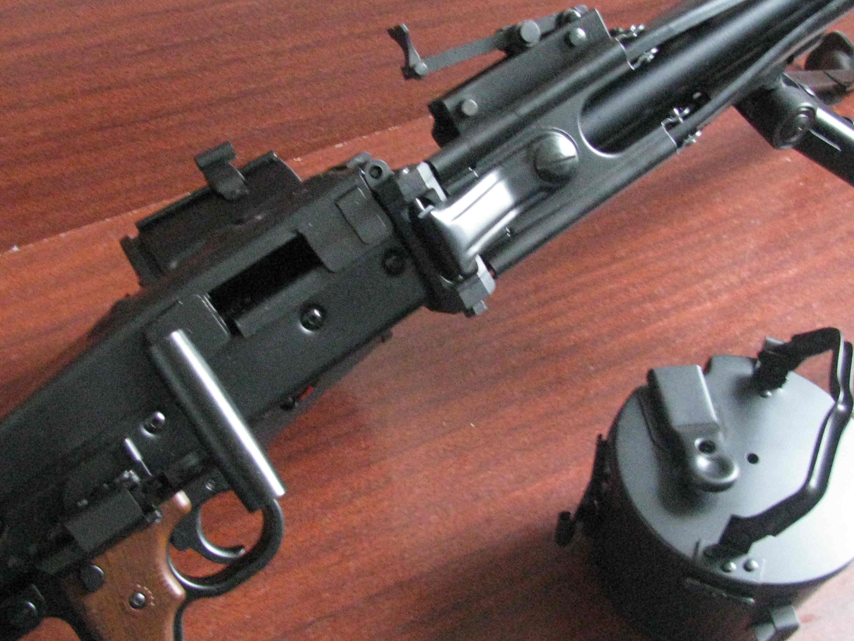 MG42 от S&T (МГ-42,MG-42 страйкбольный)