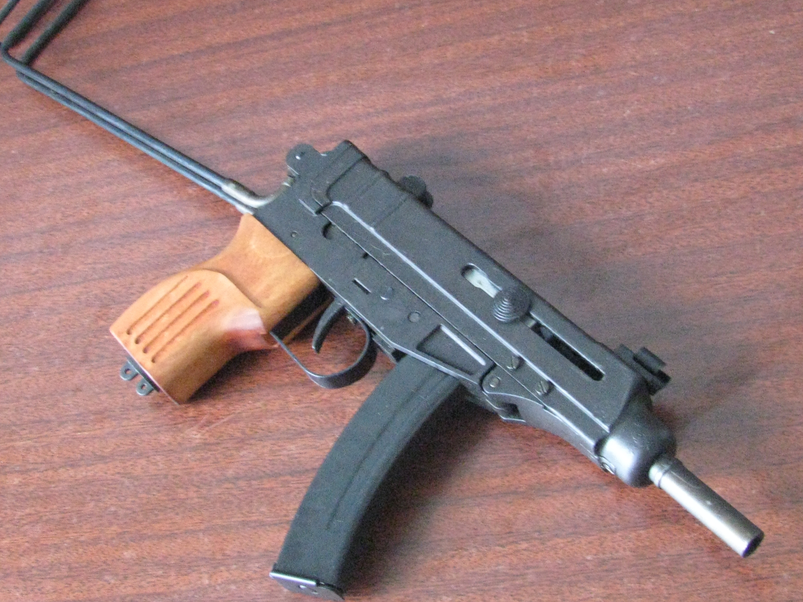 Scorpion Vz.61 от Hudson (страйкбольный)