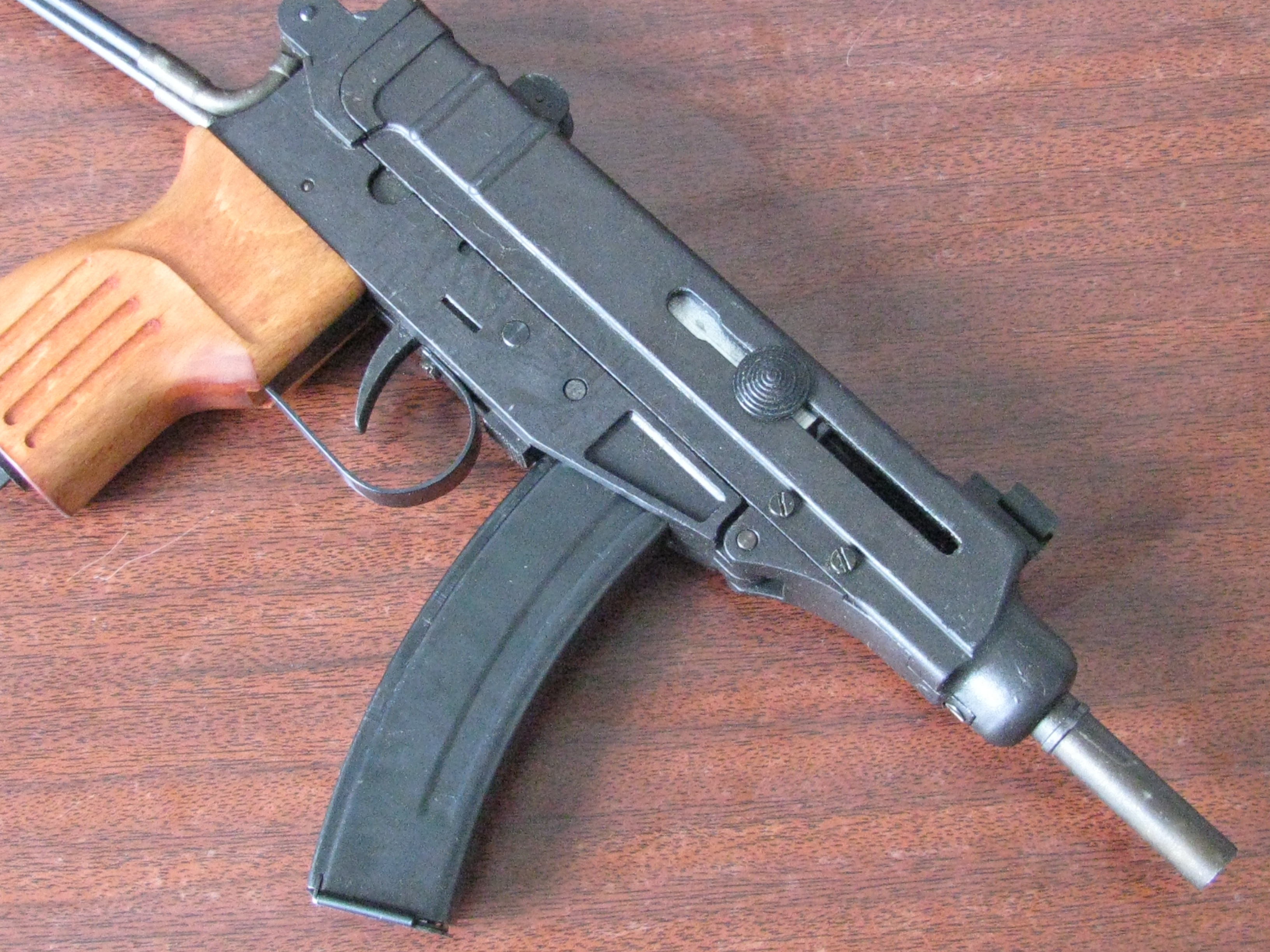 Scorpion Vz.61 от Hudson (страйкбольный)