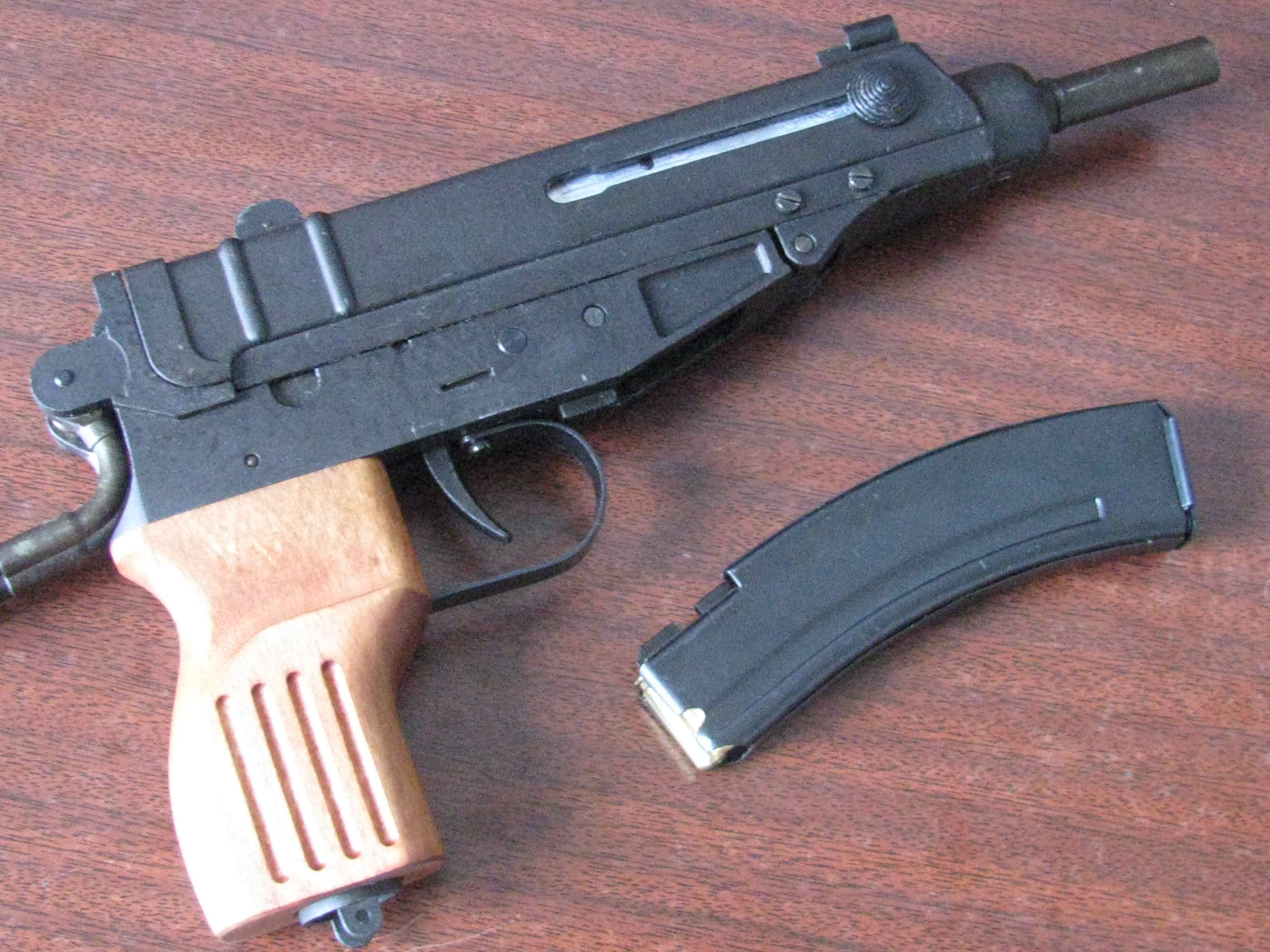 Scorpion Vz.61 от Hudson (страйкбольный)